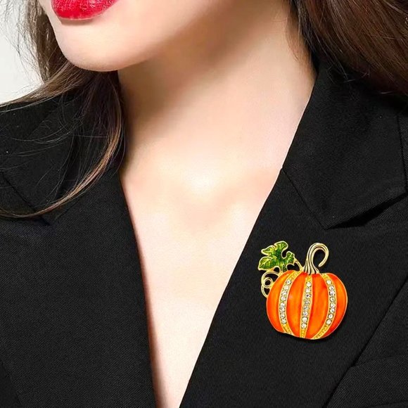 Brooch Pumpkin Rhinestone Pin Halloween Thanksgiving Fall Autum Stylish Glam Fun - Picture 4 of 7